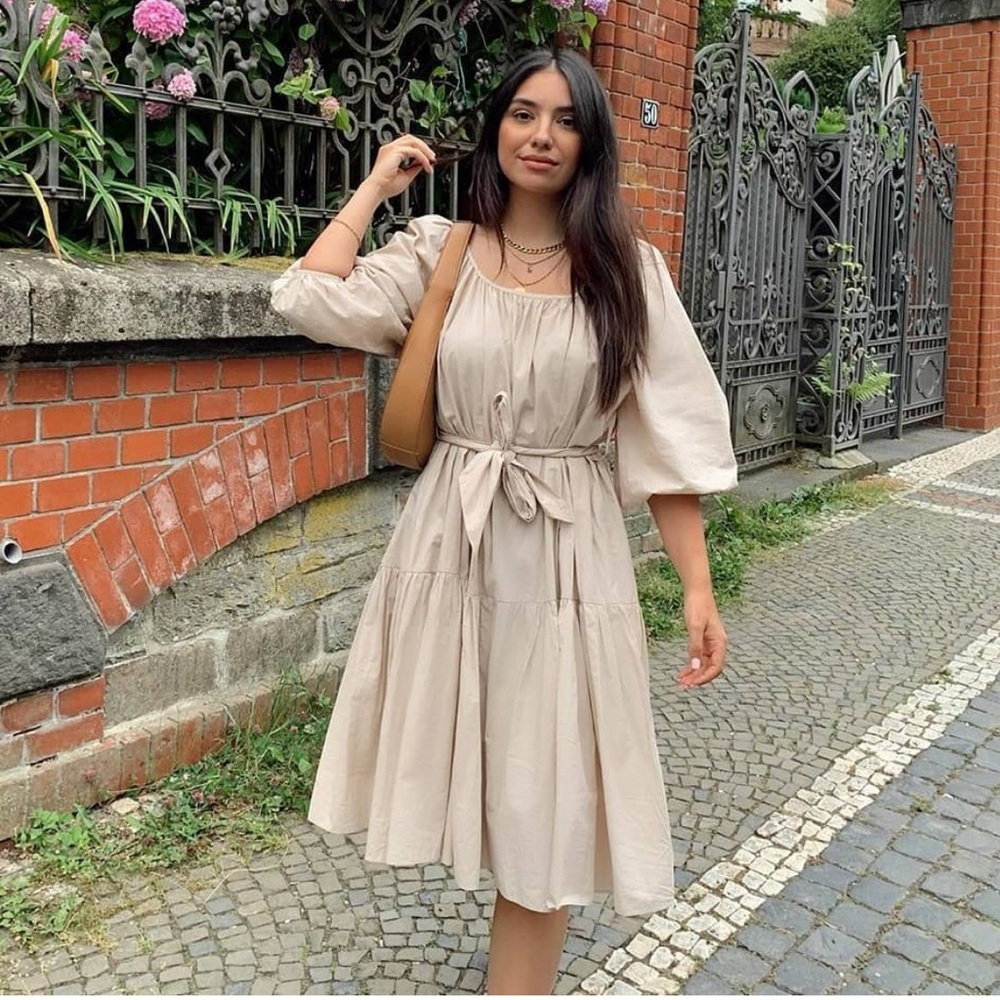 Mango puffy sleeves dress bloggers fav